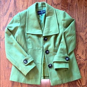 Green pea coat